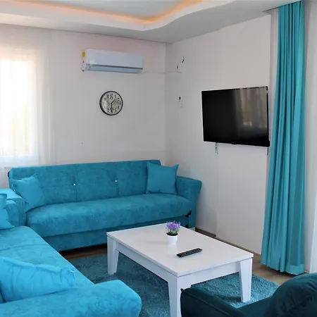 Mavi Restaurant & 2 Apartament Didim