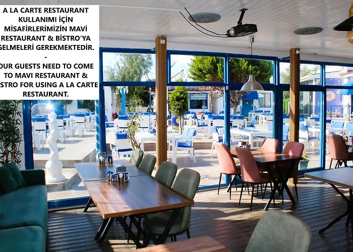 Mavi Restaurant & 2 *