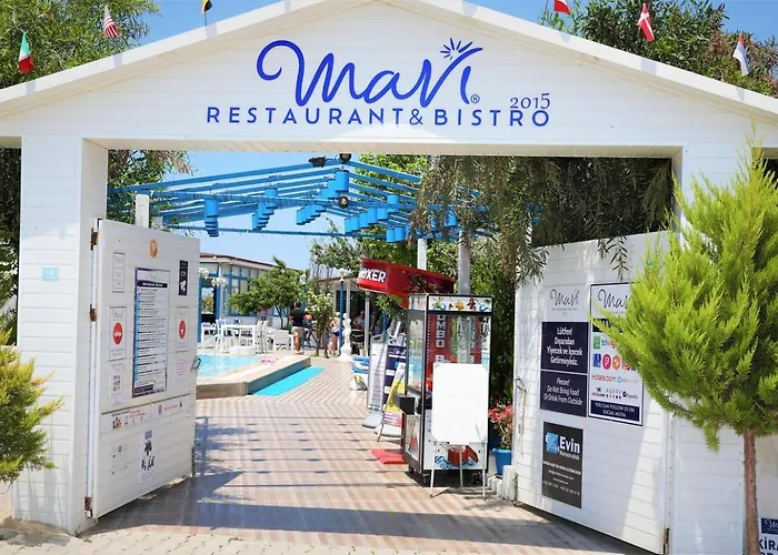 Mavi Restaurant & 2