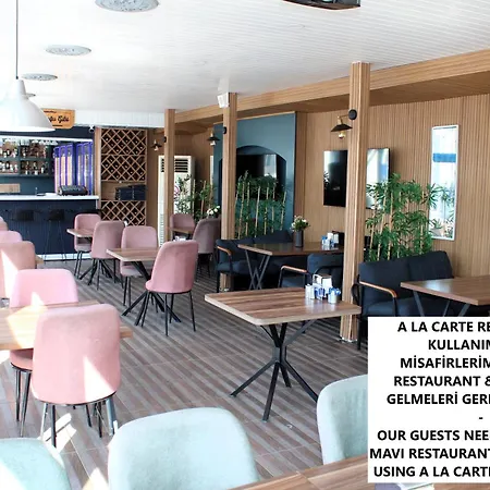 Mavi Restaurant & 2 Apartment *