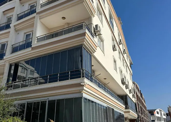 Mavi Restaurant & 2